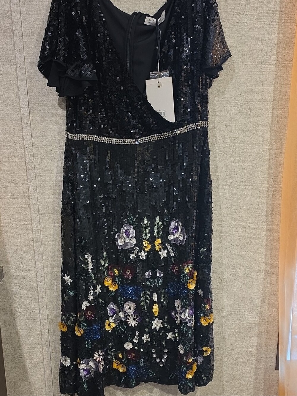 Mac Duggal Black Evening Dress with Subtle Sheen